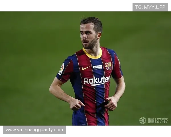 卡马文加 vs 若日尼奥：中场节奏掌控能力差距解析