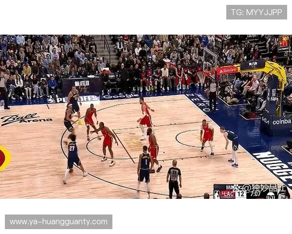 伦纳德挡拆精准助攻提升快船关键时刻得分效率