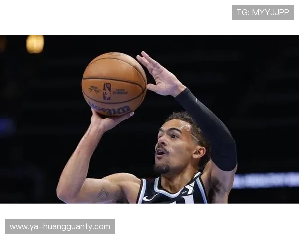 特雷·杨挡拆分球拉开防守较上季提升组织效率