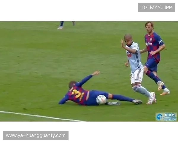 快速任意球的规则条件与裁判判罚标准解析